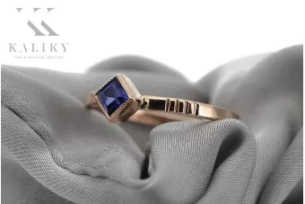 Російська радянська троянда, золото 585 проби, александрит, рубін, смарагд, сапфір, циркон, каблучка vrc014