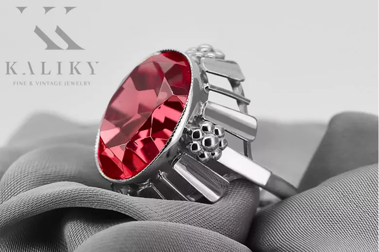 Ring Vintage Ruby Sterling silver 925 vrc043s