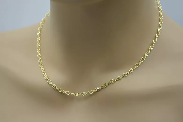 Elegant Italian Yellow Gold Rope Chain in Vintage Rose Design cc076