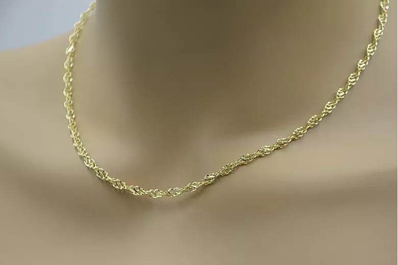 Elegant Italian Yellow Gold Rope Chain in Vintage Rose Design cc076