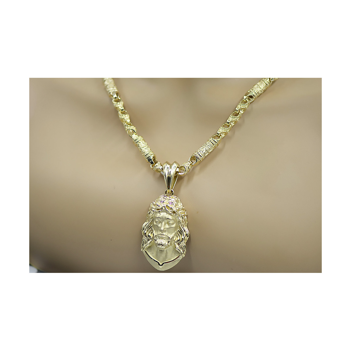 Gold God's medallion with a chain ★ zlotychlopak.pl ★ Gold 585 333 Low price