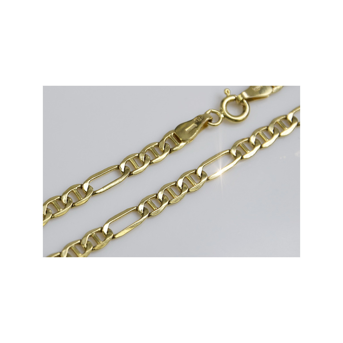 Elegant 14K Yellow Gold Guccistyle Figaro Chain Necklace cc046y