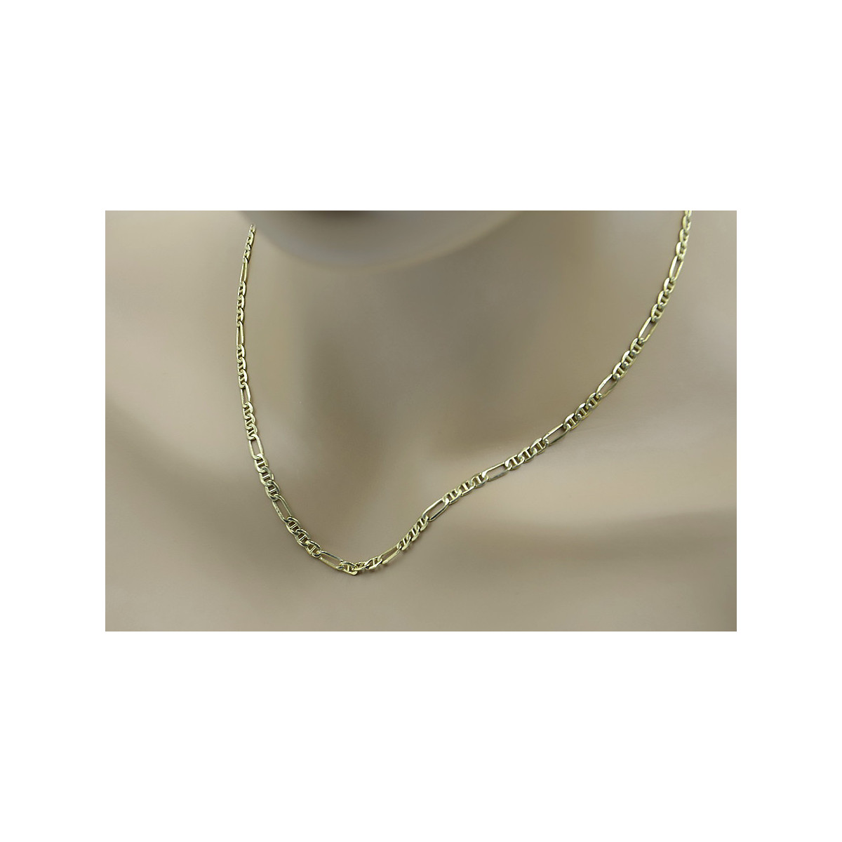 Elegant 14K Yellow Gold Guccistyle Figaro Chain Necklace cc046y