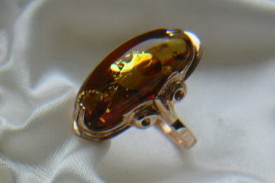 "Authentic Amber Stone Encased in Vintage 14K Rose Gold Ring" vrab024 vrab024