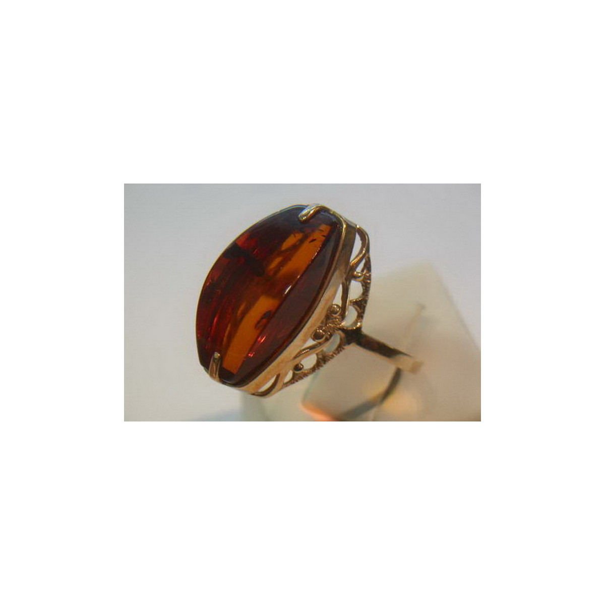 Rose russe rose soviétique URSS rouge 585 583 bague ambre or vrab031