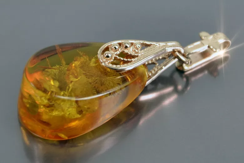 "Classic Amber Pendant with 14K Vintage Rose Gold" vpab002 vpab002