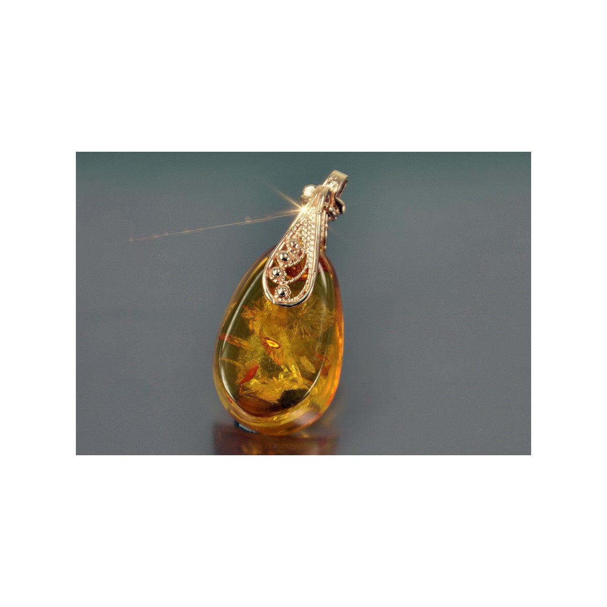 "Classic Amber Pendant with 14K Vintage Rose Gold" vpab002 vpab002