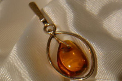 "Pendentif Ambre Vintage en Or Rose 14 Carats d'Origine" vpab006 vpab006