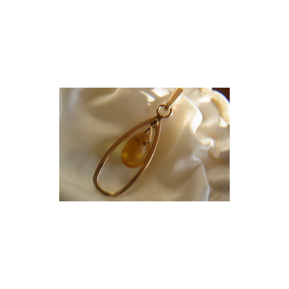 "Authentic Amber Pendant with 14K Vintage Rose Gold" vpab007 vpab007