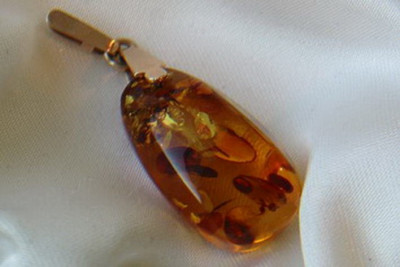 "Classic Amber Pendant in 14K Rose Gold - Vintage Inspired" vpab011 vpab011