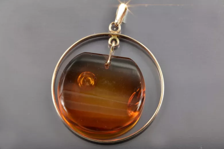 Pendentif rose russe en or soviétique ambre