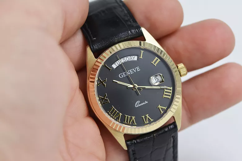 14 Karat Gelbgold und Schwarz Geneve Uhr mw013y