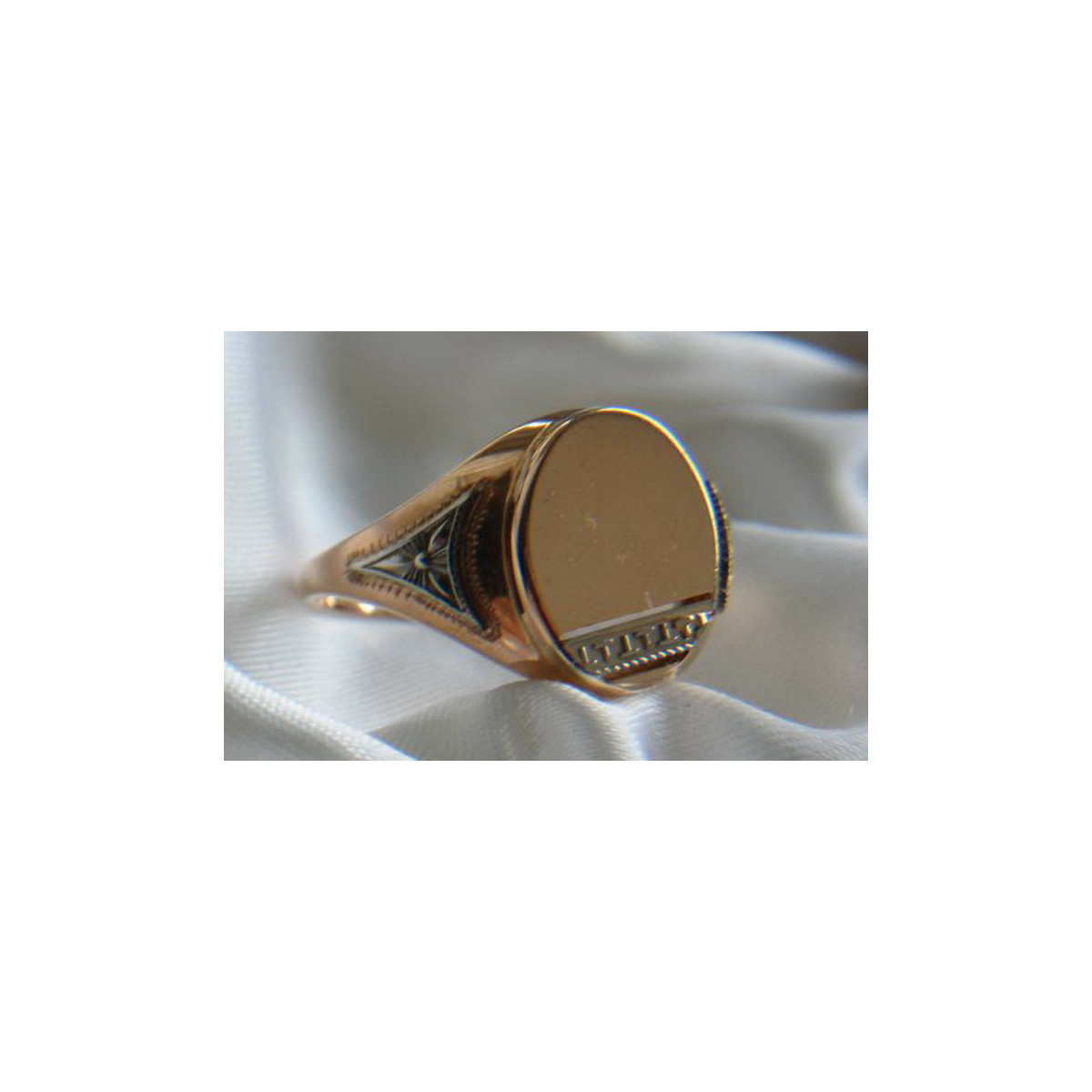 Anillo sello vintage de oro 14k con piedras preciosas masculino en rosa. vsc017