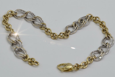 Pulsera de oro amarillo italiano de 14k con diamantes y zafiros. cb073