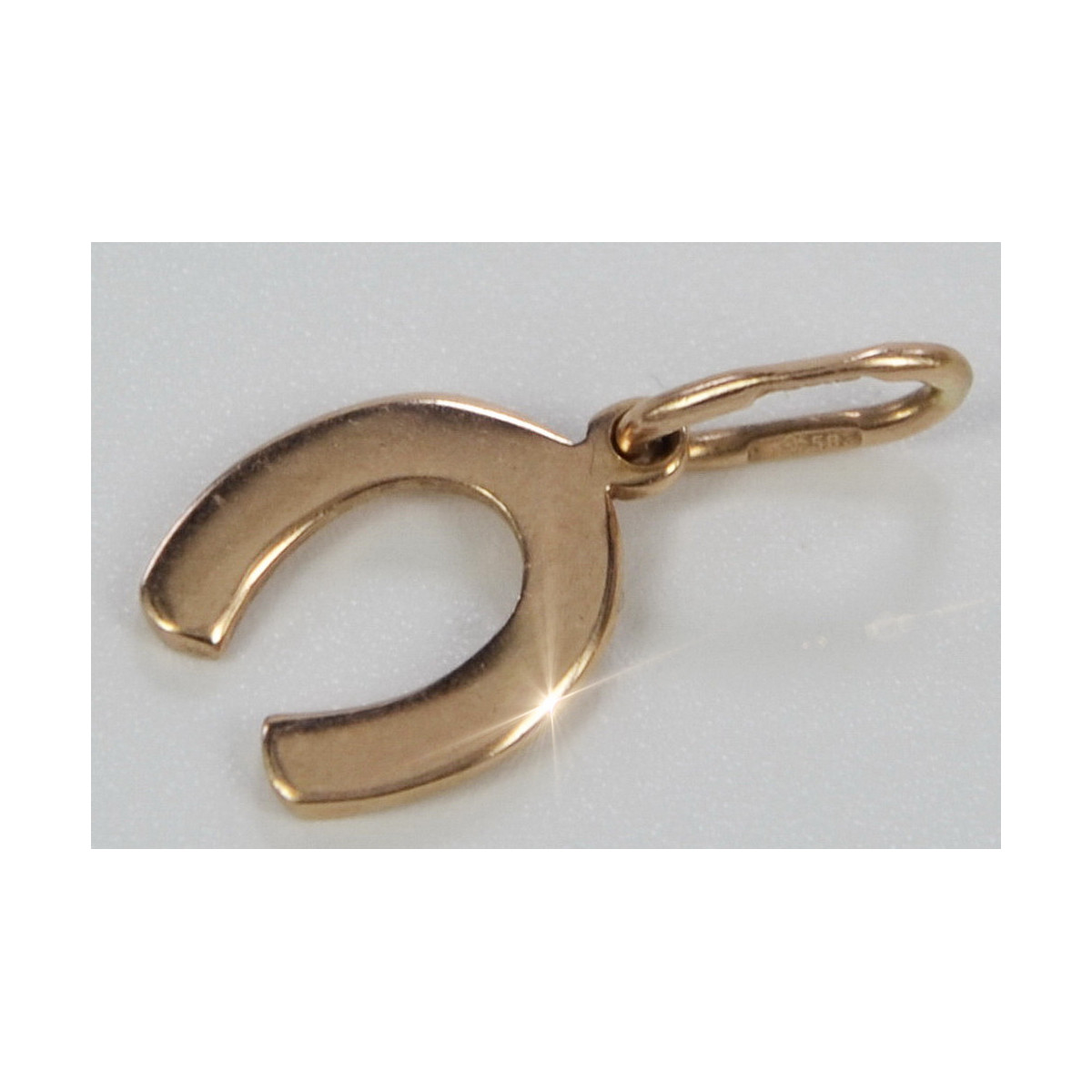 "No Stones Original Vintage 14K Rose Gold Horseshoe Pendant" vpn052 vpn052