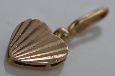 "Adorable Colgante de Corazón Vintage en Oro Rosa Antiguo de 14k Sin Piedras" vpn070 vpn070