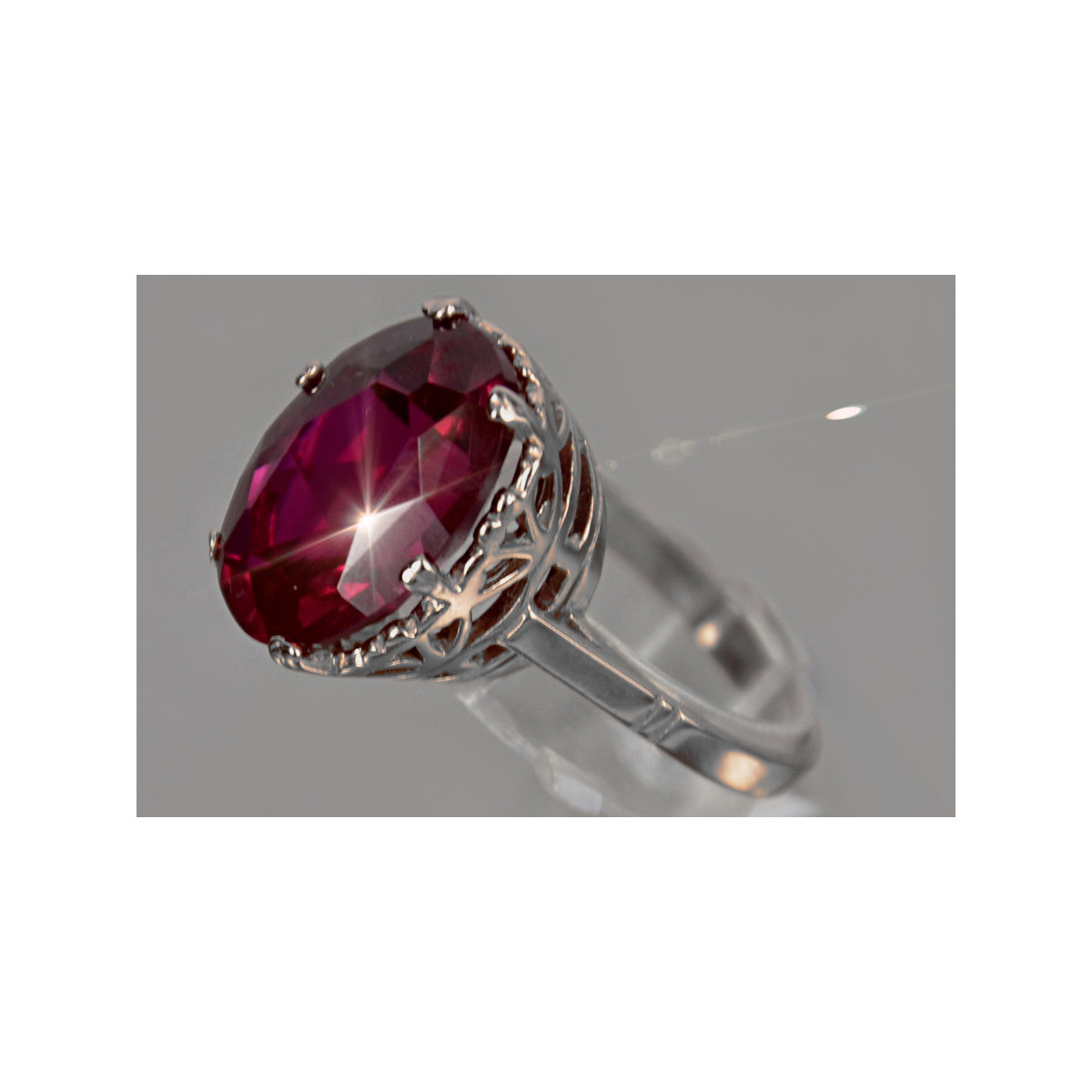 Russe soviétique rose 14k 585 or Alexandrite rubis émeraude saphir Zircon bague vrc130