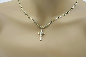 "Exquisite Italian 14k Gold Catholic Cross Necklace" 