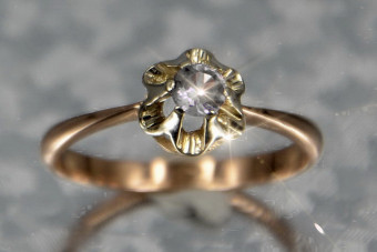 Vintage Rose Diamond 14K Gold Ring with White Gold Setting vrd353