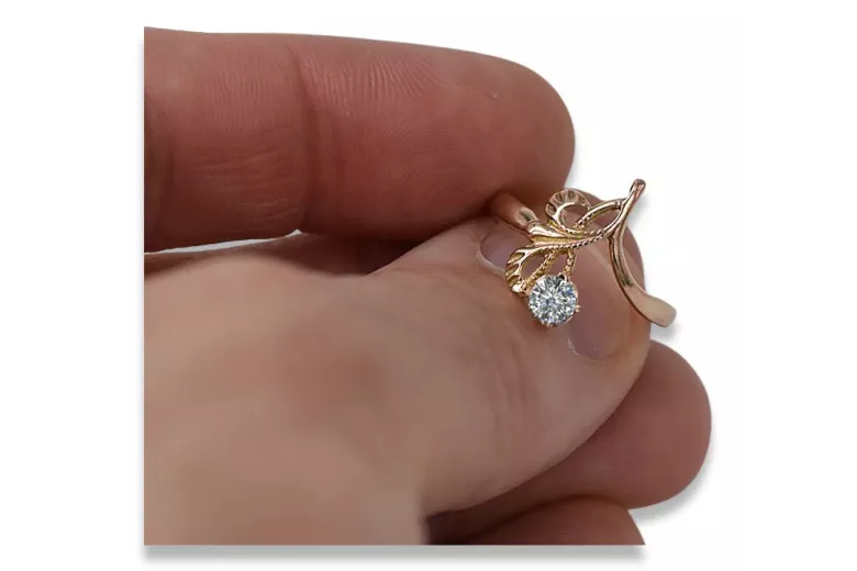 Russische sowjetische Rose 14 Karat 585 Gold Alexandrit Rubin Smaragd Saphir Zirkon Ring vrc059