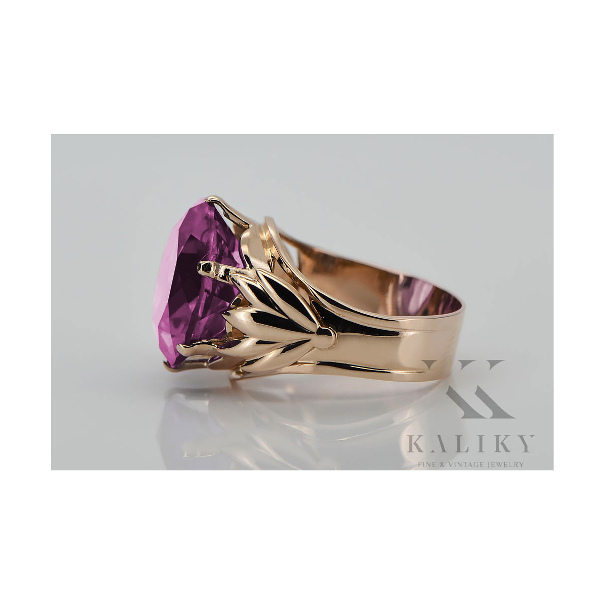 Russische sowjetische Rose 14 Karat 585 Gold Alexandrit Rubin Smaragd Saphir Zirkon Ring vrc014