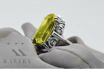 Anillo de Plata de ley 925 con Peridoto Amarillo Vintage vrc038s