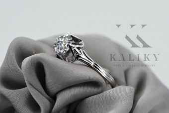 Elegant Sterling Silver Zircon Ring vrc023s