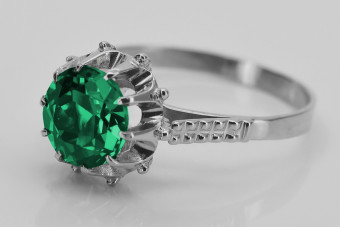 Sterling Silver 925 Emerald Ring - Vintage Inspired Jewelry vrc045s