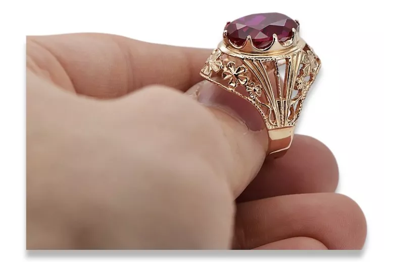 Russische sowjetische Rose 14 Karat 585 Gold Alexandrit Rubin Smaragd Saphir Zirkon Ring vrc084