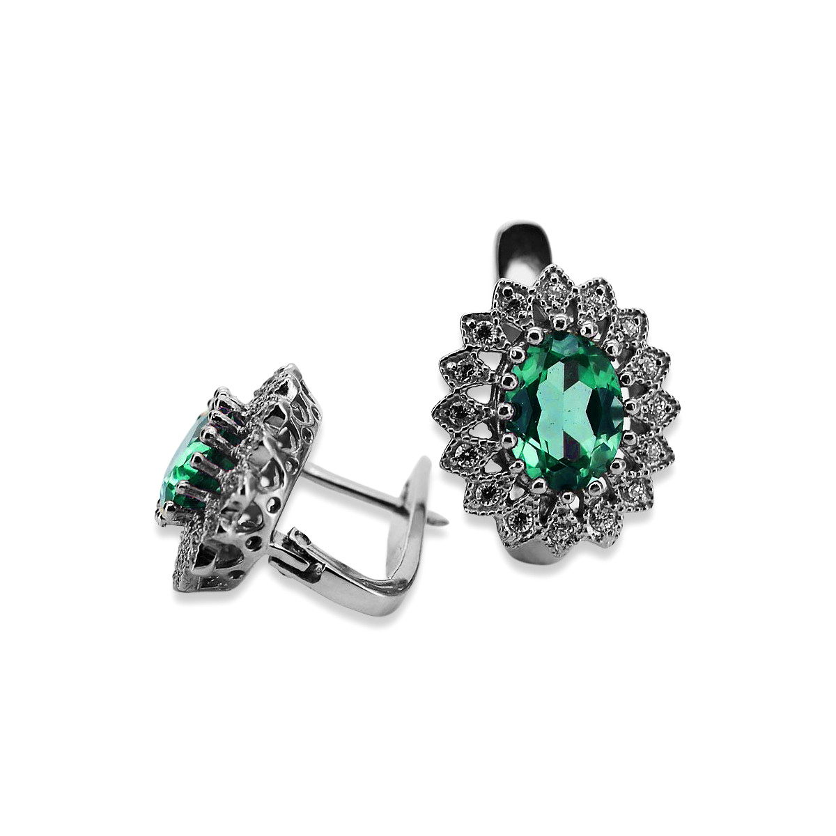 14K White Gold Emerald Studded Earrings vec125w vec125w