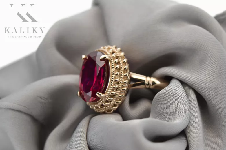 Russische sowjetische Rose 14 Karat 585 Gold Alexandrit Rubin Smaragd Saphir Zirkon Ring vrc014