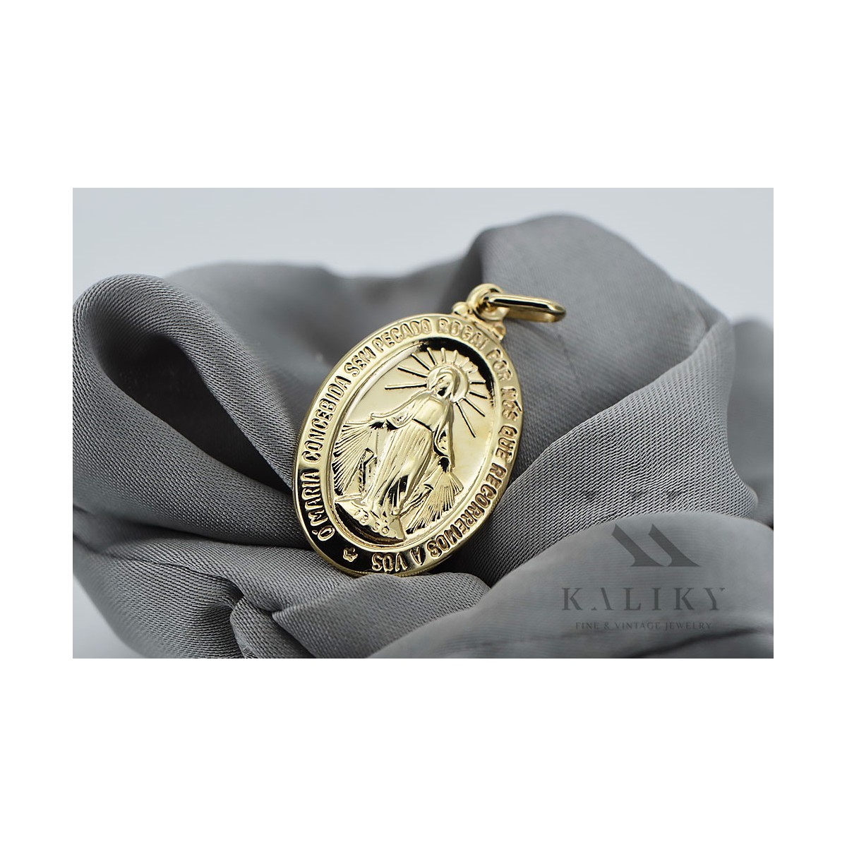 "14K Yellow Gold Icon Medal Pendant" pm006y