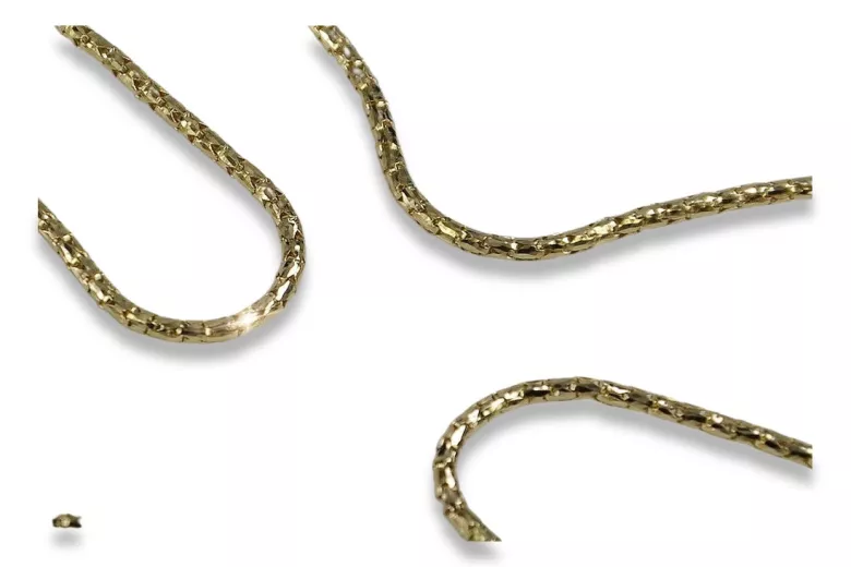 Collar de serpiente con medallón de la Madre de Dios en oro de 14k pm005y&cc080y