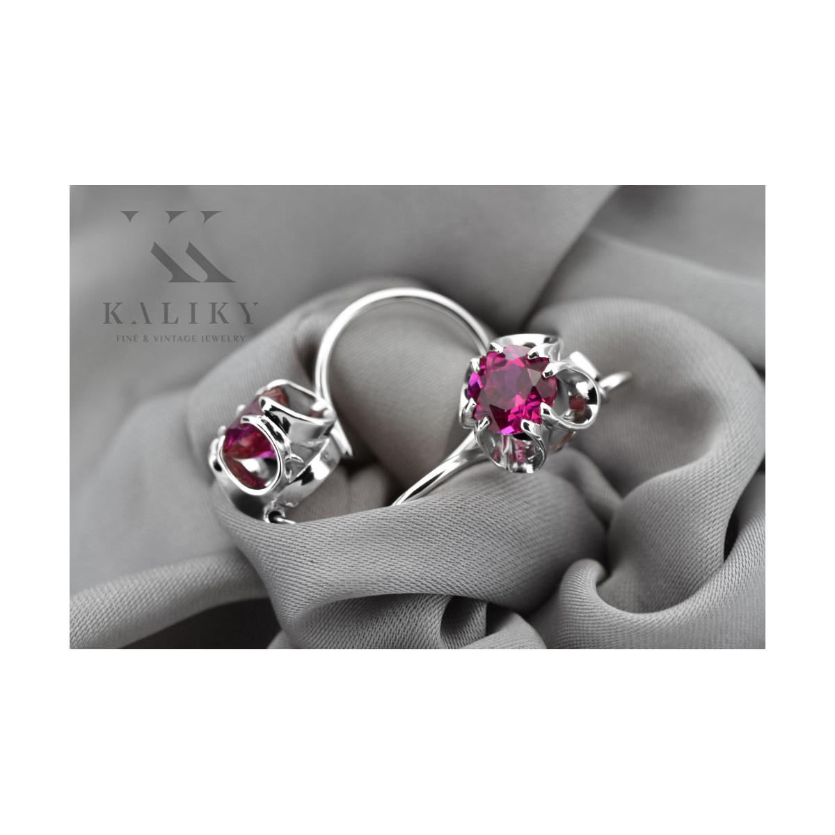 Boucles d'oreilles en argent sterling 925, Rubis vintage. vec035s