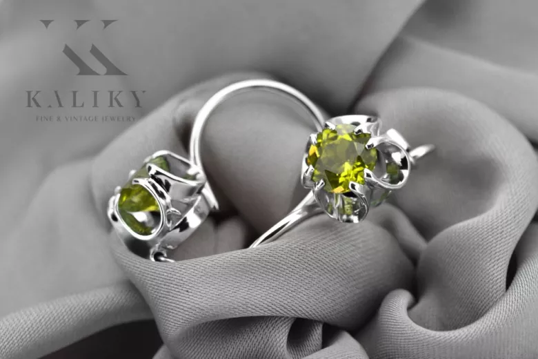 Pendientes de Plata de ley 925 con Peridoto Vintage. vec035s